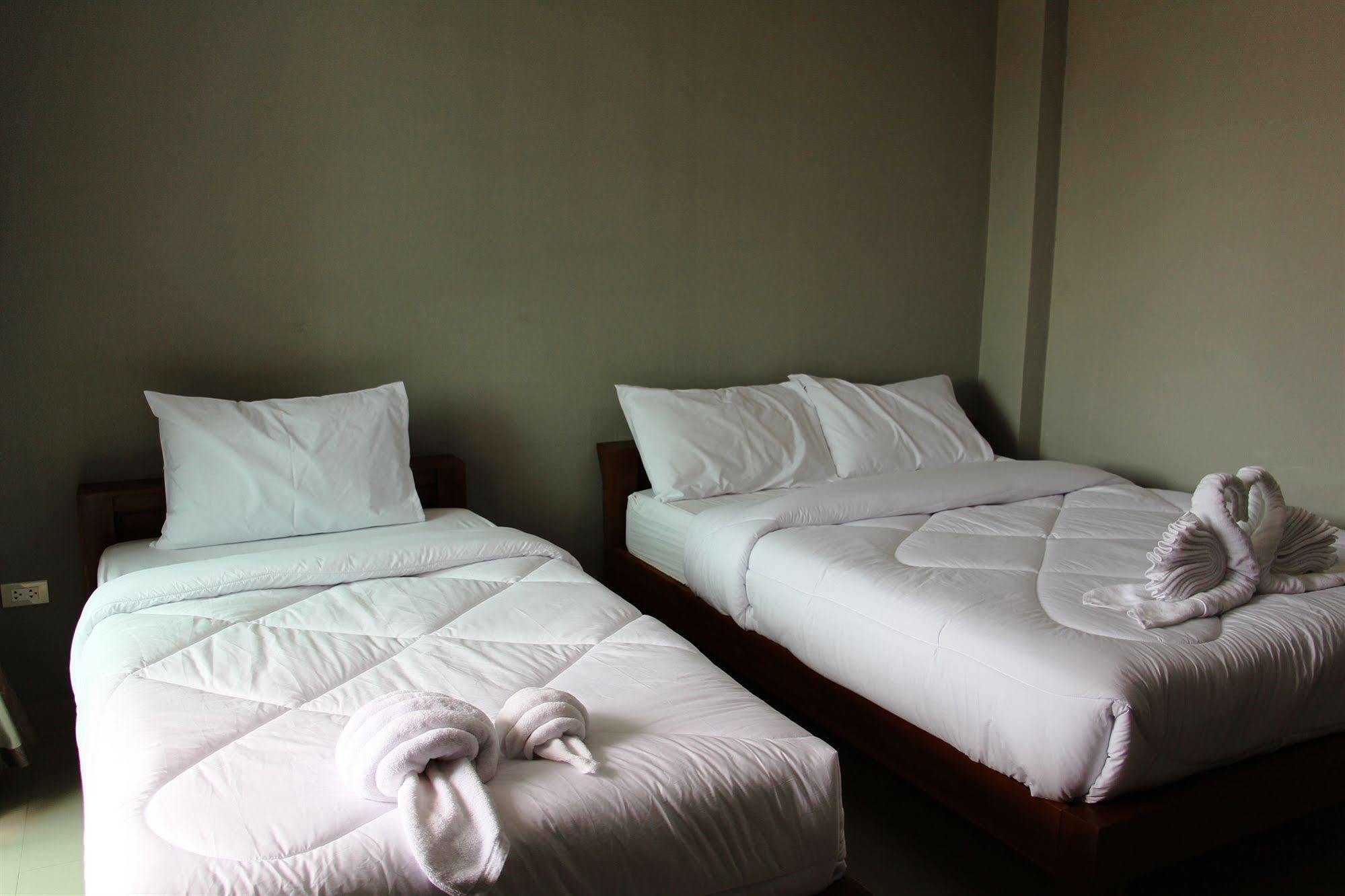 Siwa House Hotel Nong Prue Buitenkant foto